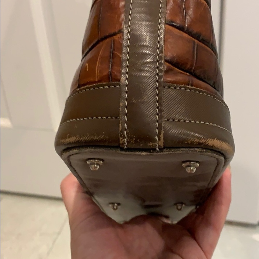 Dooney and Bourke Alligator purse - Picture 3 of 5